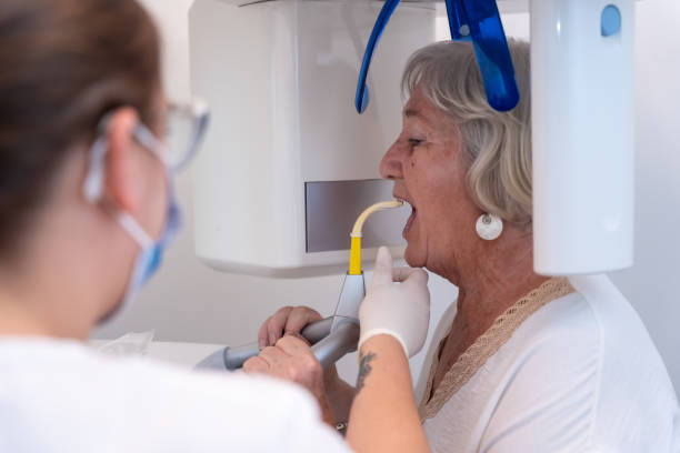 Best Weekend Emergency Dentist in New London, CT
